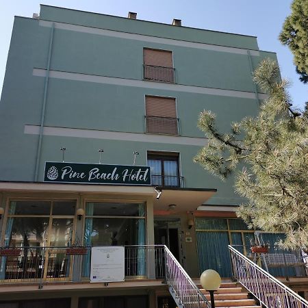 Hotel Pine Beach Росолина Маре Екстериор снимка